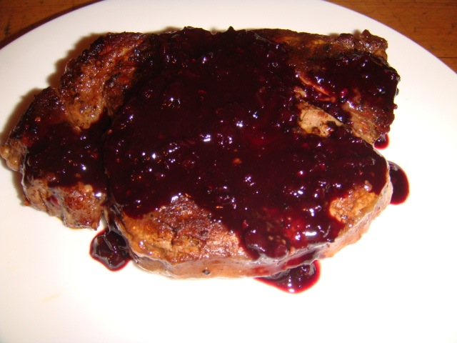 Filet Mignon with Pomegranate-Pinot Reduction