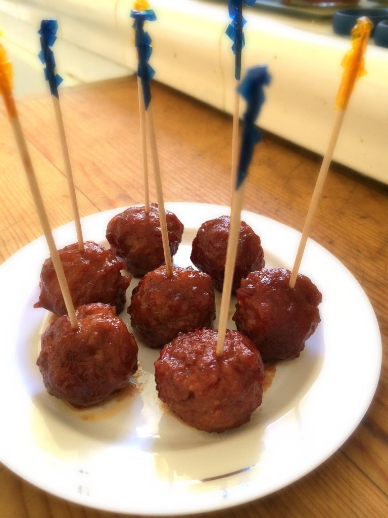 Cocktail Meatballs Plated